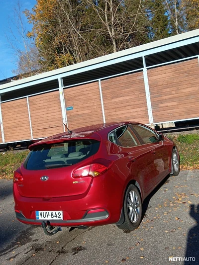 Kia Ceed 1,6 ISG EX 5D EcoDynamics 2013, kuva 4/13