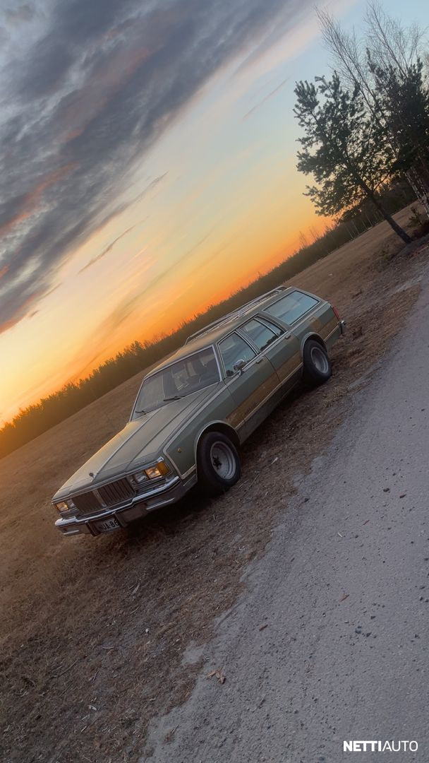 Pontiac Parisienne