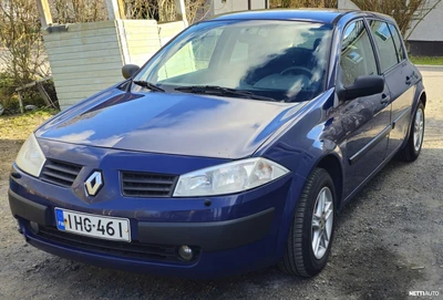 Renault Megane Jakoremmi juuri vaihdettu 2004, kuva 3/13