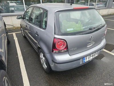 Volkswagen Polo Trendline 1,4 59 kW 4d 2008, kuva 4/19