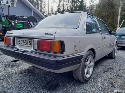 Datsun-Nissan Sunny Lx 1985, photo 4/10