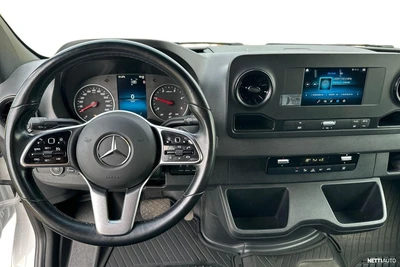 Mercedes-Benz Sprinter 2023, photo 7/34