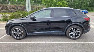 Audi Q4 e-tron 50 Quattro 2022, kuva 2/12