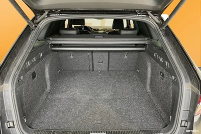 Skoda Superb 2022, kuva 3/8