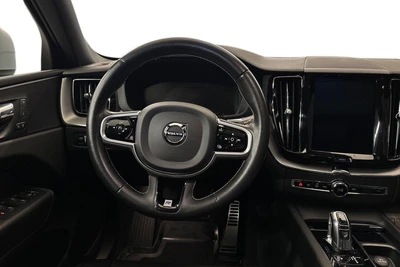 Volvo XC60 T8 AWD R-Design aut 2018, photo 7/34