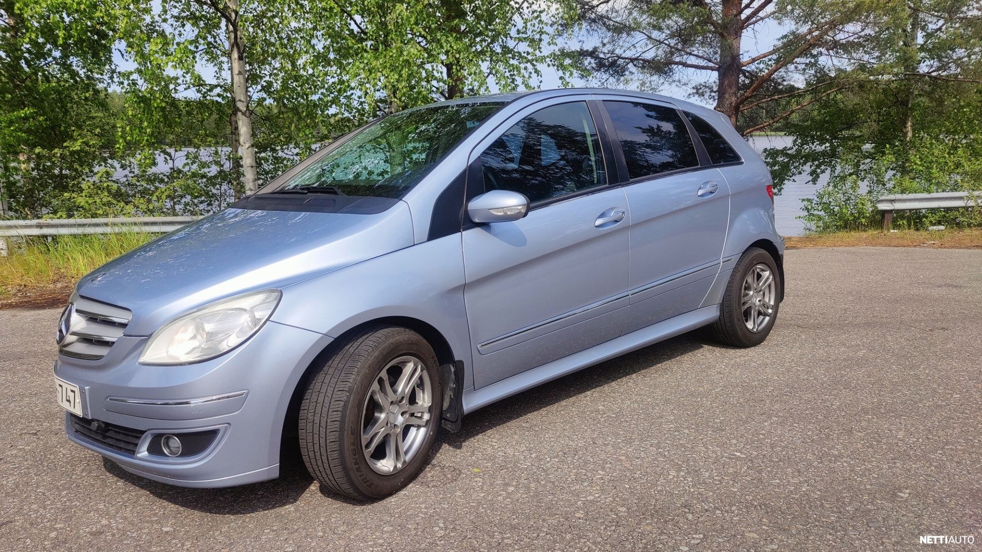 Mercedes-Benz B