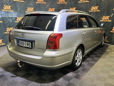Toyota Avensis 2005, photo 3/5