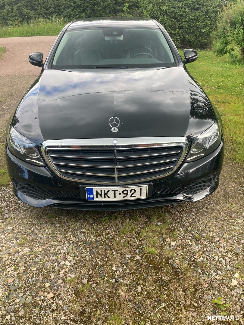 Mercedes-Benz E