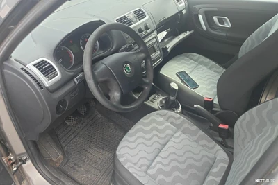 Skoda Fabia 2008, kuva 3/3
