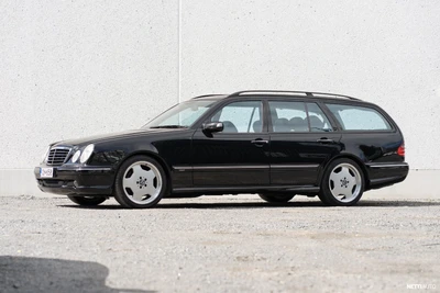 Mercedes-Benz E 55 AMG E 55 AMG 2001, photo 6/18