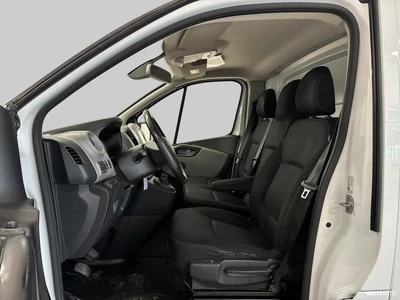 Renault Trafic 2017, kuva 7/10