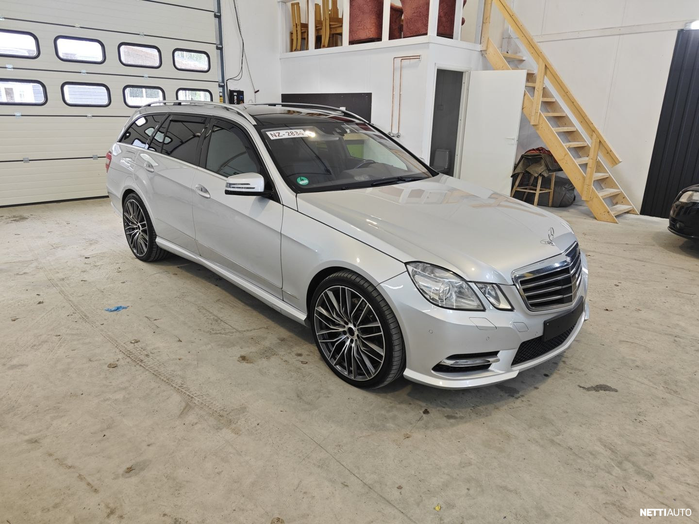 Mercedes-Benz E