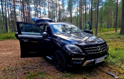 Mercedes-Benz ML BlueTec 4Matic 2014, kuva 6/22