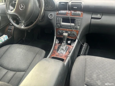 Mercedes-Benz C 220 CDI 2006, kuva 6/8