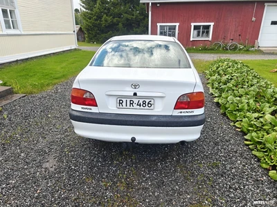 Toyota Avensis 1999, kuva 4/9
