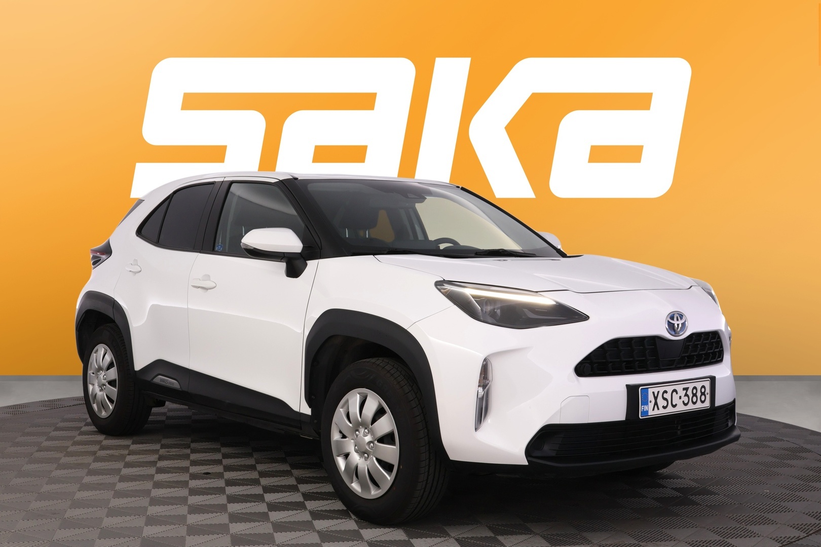 Toyota Yaris Cross 1,5 Hybrid AWD-i Active Business