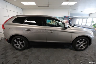 Volvo XC60 D5 AWD Summum aut 2012, kuva 4/9