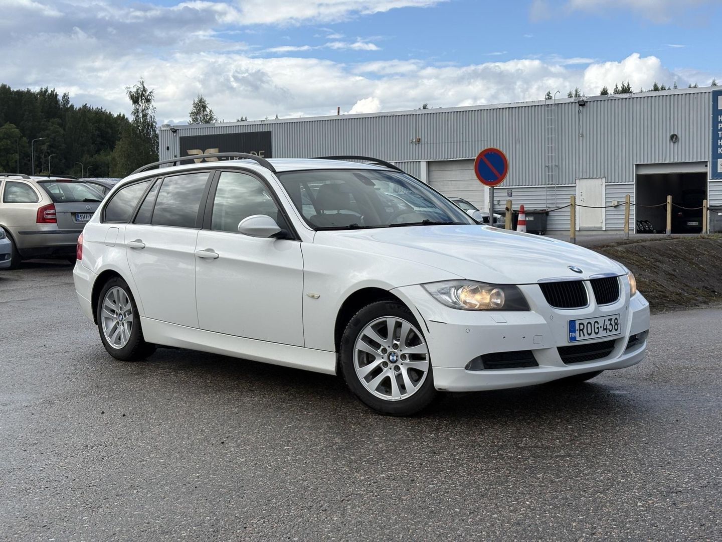 BMW 320