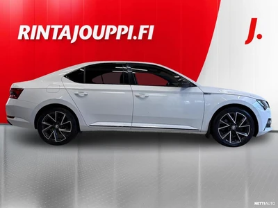 Skoda Superb 2023, kuva 6/28