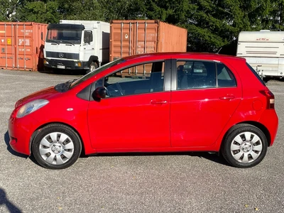Toyota Yaris 1,3 VVT-i Linea Sol 5ov 2006, kuva 7/12