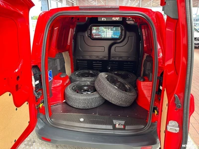 Ford Transit Courier 2023, photo 7/15