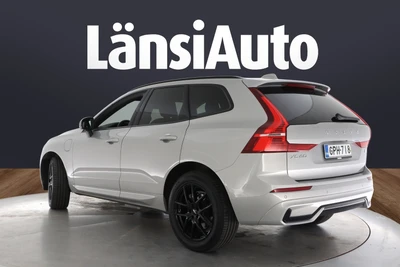 Volvo XC60 2022, photo 6/73
