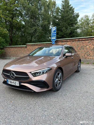 Mercedes-Benz A 250 e A AMG Line 2022, kuva 3/21