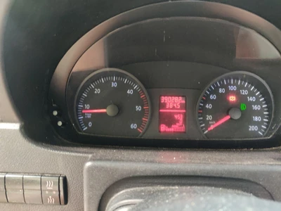 Volkswagen Crafter 2010, kuva 7/11