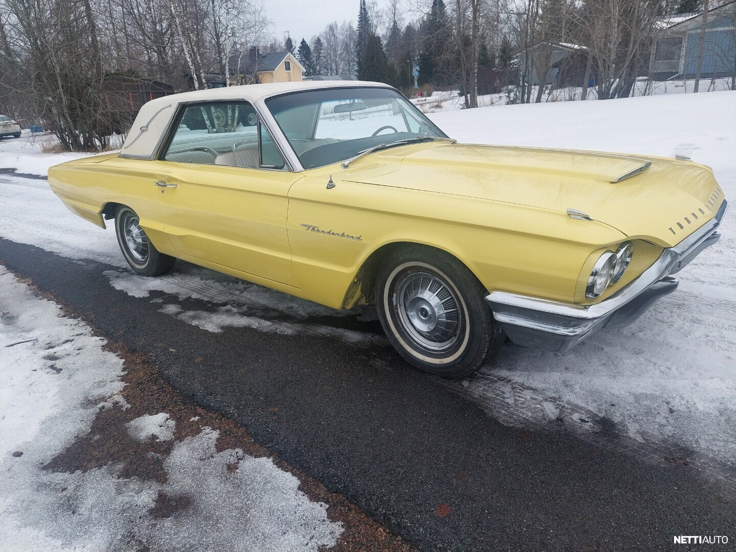 Ford Thunderbird