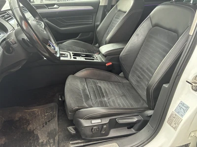 Volkswagen Passat 2020, photo 5/10