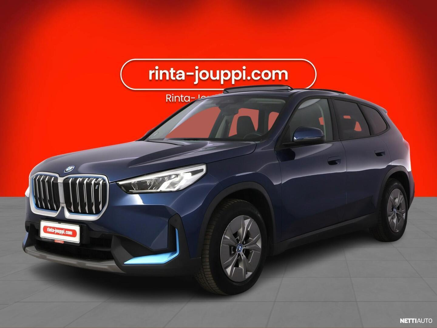 BMW iX1