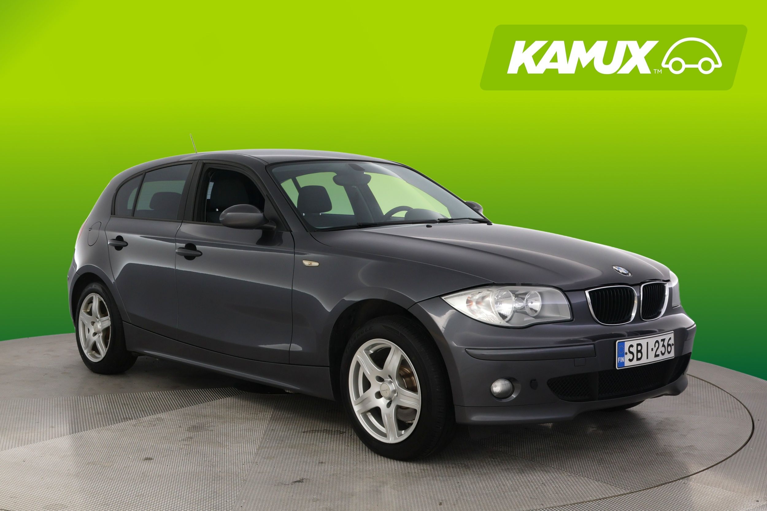 BMW 120 iA E87  5-ov. * JAKOKETJU VAIHDETTU*