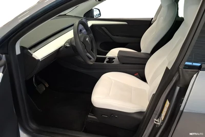 Tesla Model Y Long Range 2023, kuva 7/29