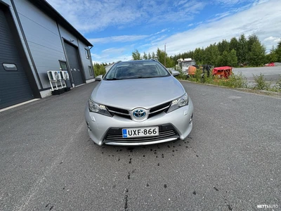 Toyota Auris 2013, photo 2/13