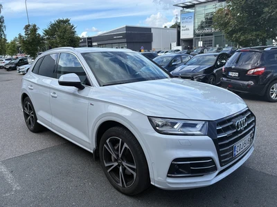 Audi Q5 Launch Edition 55 TFSI e quattro 2020, photo 4/13