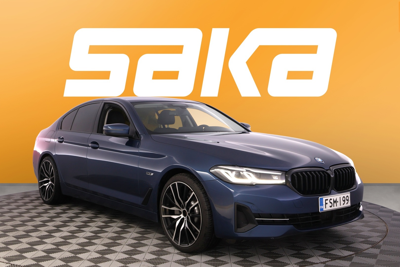 BMW 530