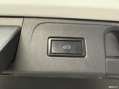 Volkswagen Passat 2017, photo 7/22