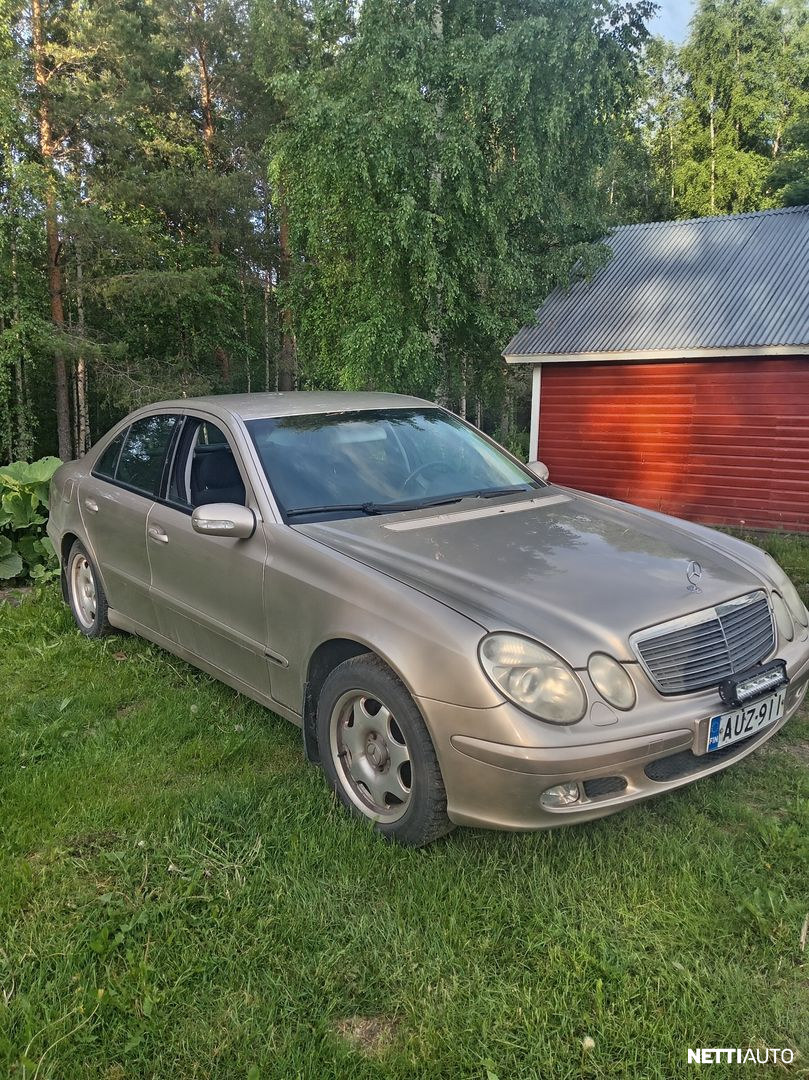 Mercedes-Benz E