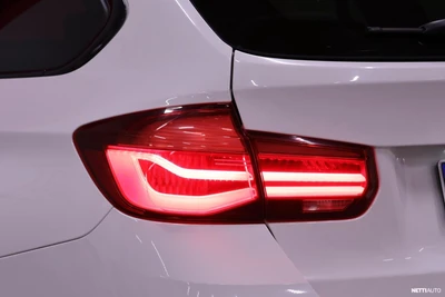 BMW 320 2018, kuva 7/32