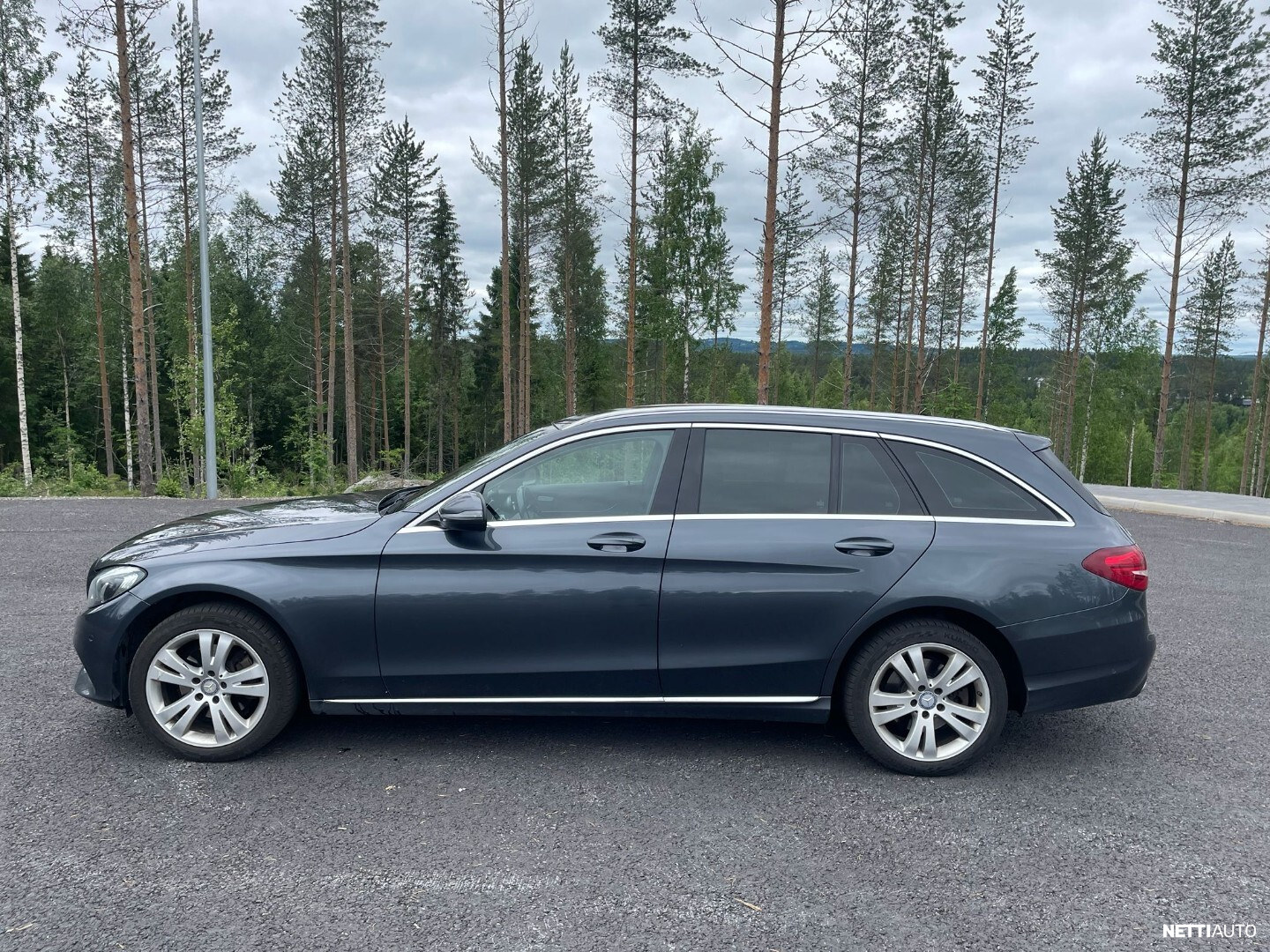 Mercedes-Benz C 200