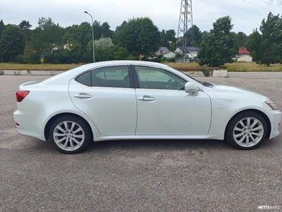 Lexus IS 250 aut. 2007, kuva 7/10