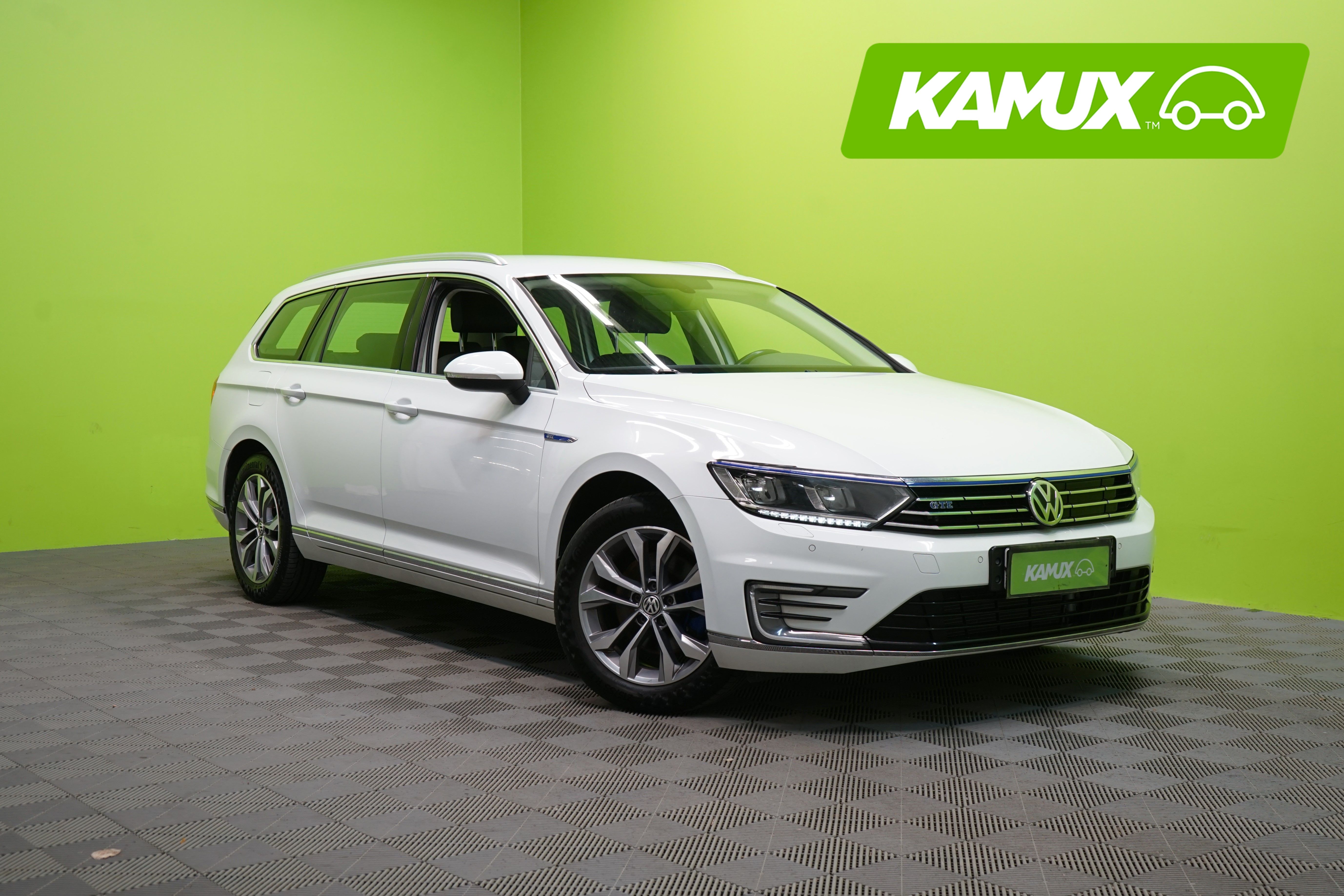 Volkswagen Passat Variant GTE Plug-In Hybrid 160 kW (218 hv) DSG