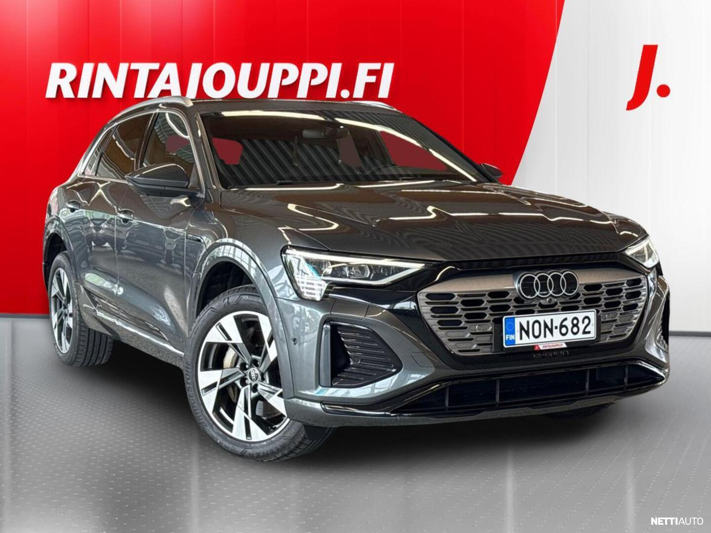 Audi Q8 e-tron 50 e-tron quattro S line Selection