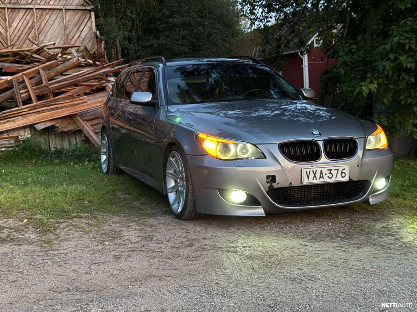 BMW 530