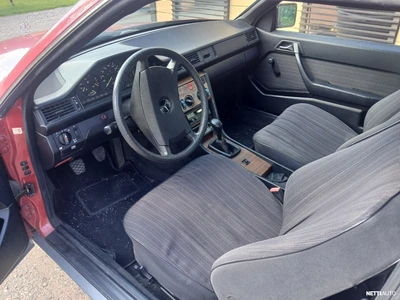 Mercedes-Benz E 1988, kuva 3/7