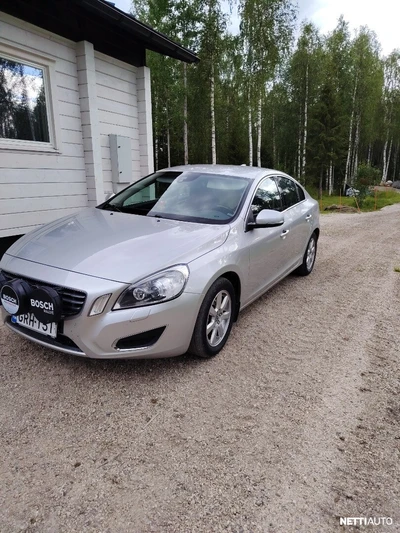 Volvo S60 2011, photo 3/14