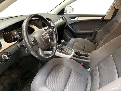 Audi A4 2012, kuva 7/30