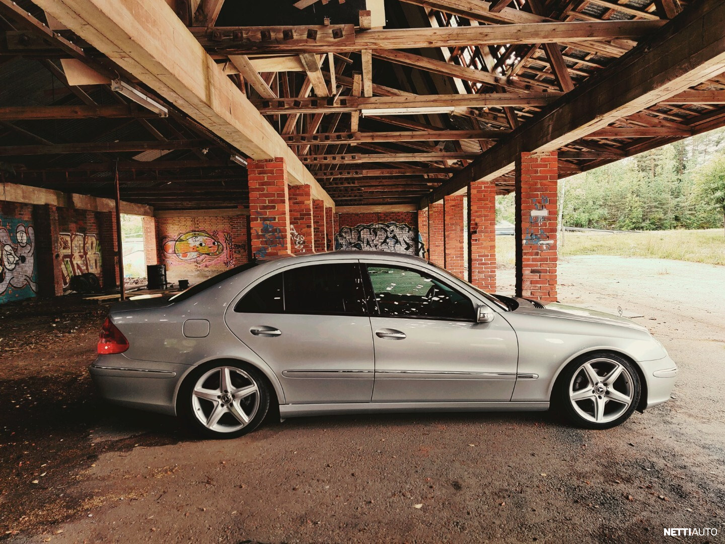 Mercedes-Benz E