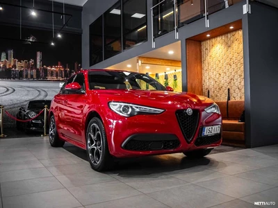 Alfa Romeo Stelvio 2020, kuva 2/10