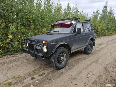Lada Niva 1989, kuva 2/13